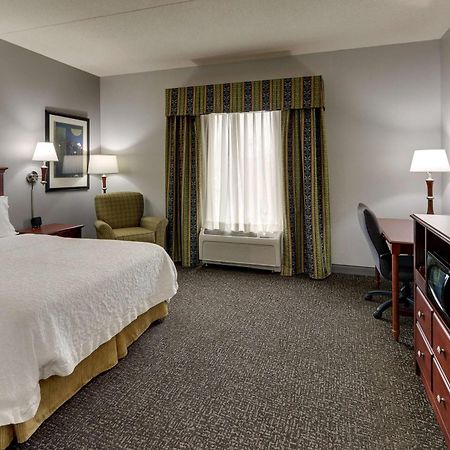 Hampton Inn & Suites Indianapolis-Airport Indianápolis Exterior foto