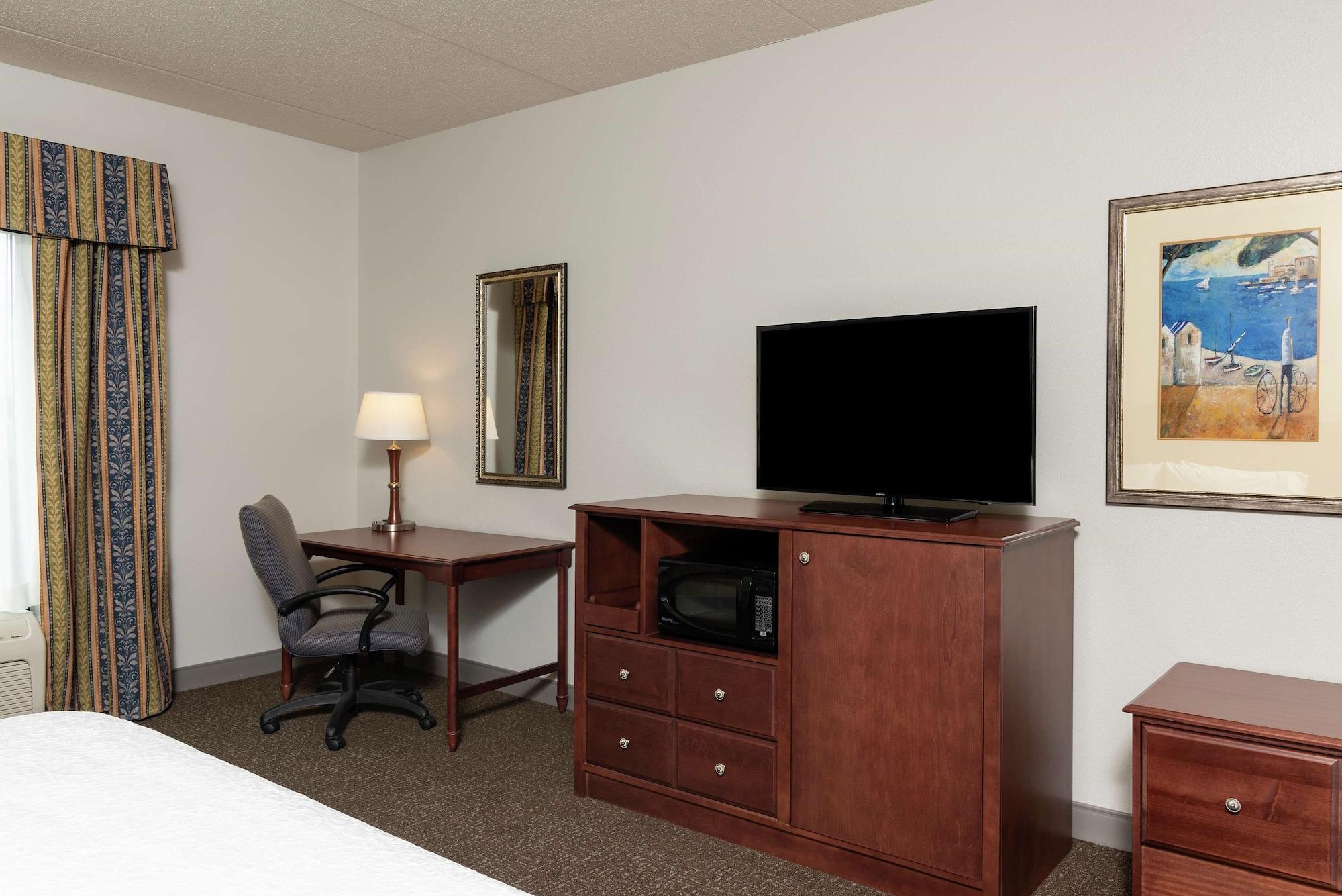 Hampton Inn & Suites Indianapolis-Airport Indianápolis Exterior foto