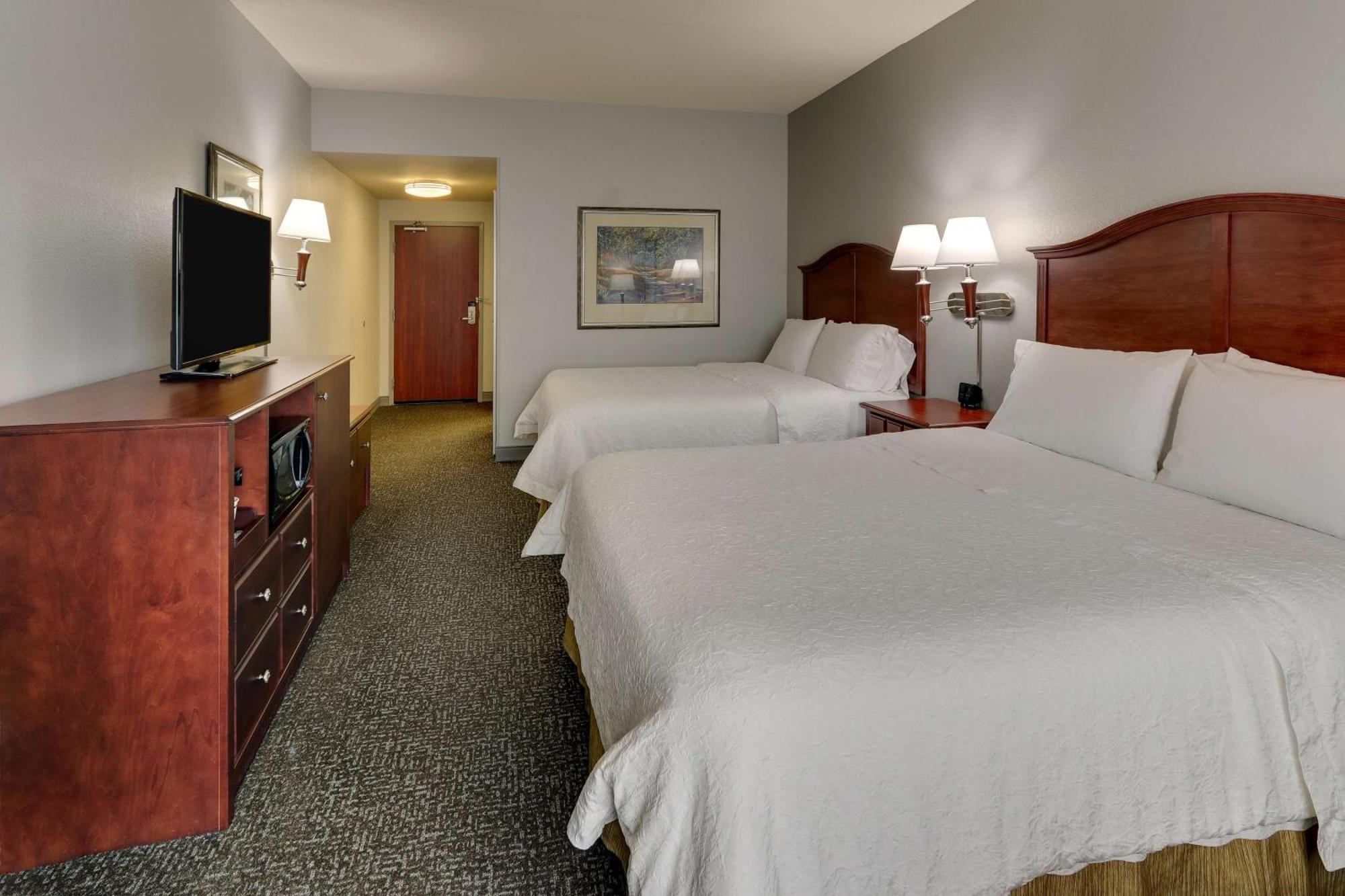 Hampton Inn & Suites Indianapolis-Airport Indianápolis Exterior foto