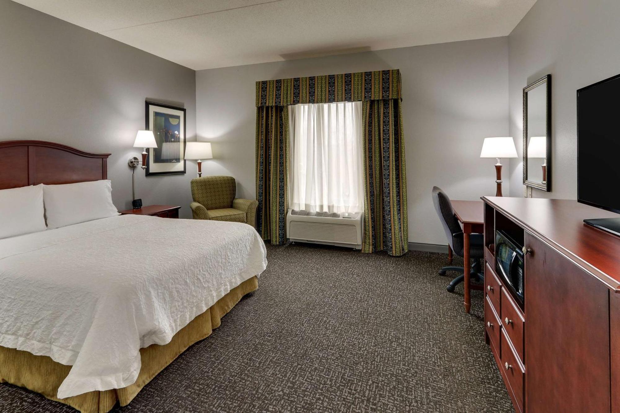 Hampton Inn & Suites Indianapolis-Airport Indianápolis Exterior foto